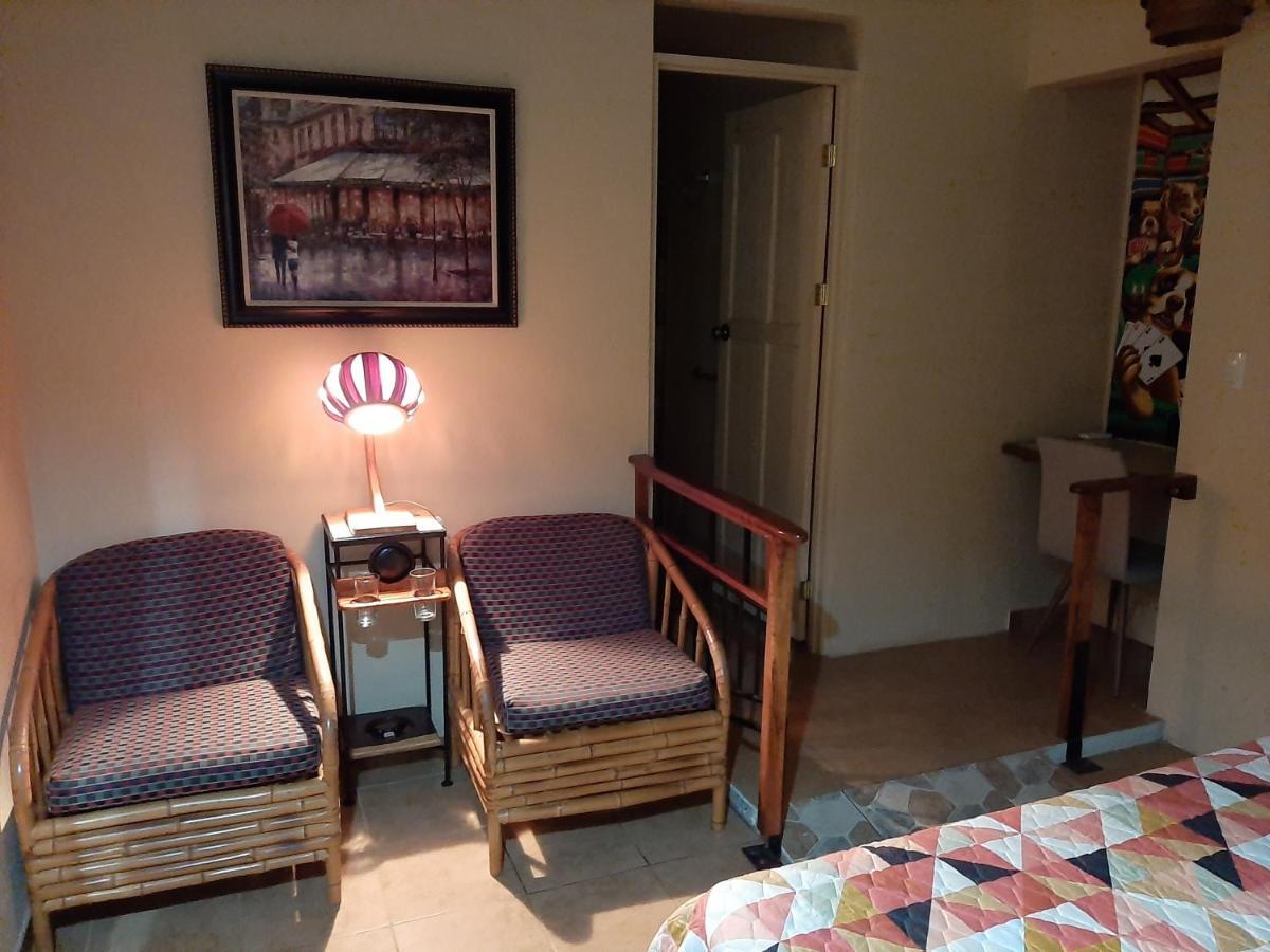 Marita'S Bed And Breakfast Nuevo Arenal Exterior photo