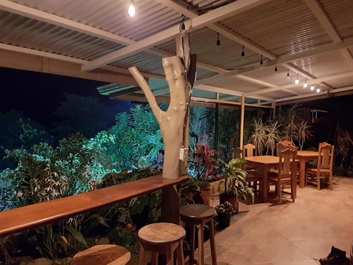Marita'S Bed And Breakfast Nuevo Arenal Exterior photo